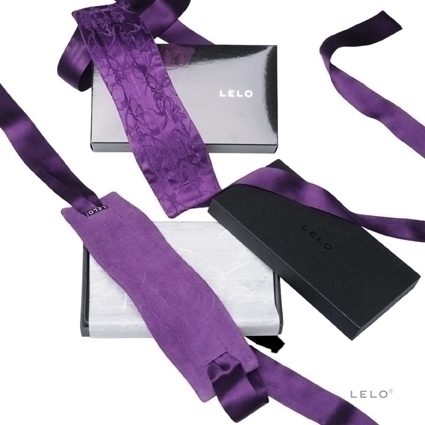 LELO Etherea Silk Cuffs Purple